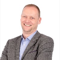 Ian Williams