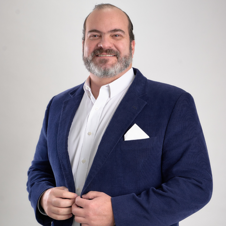 Servio Fernández